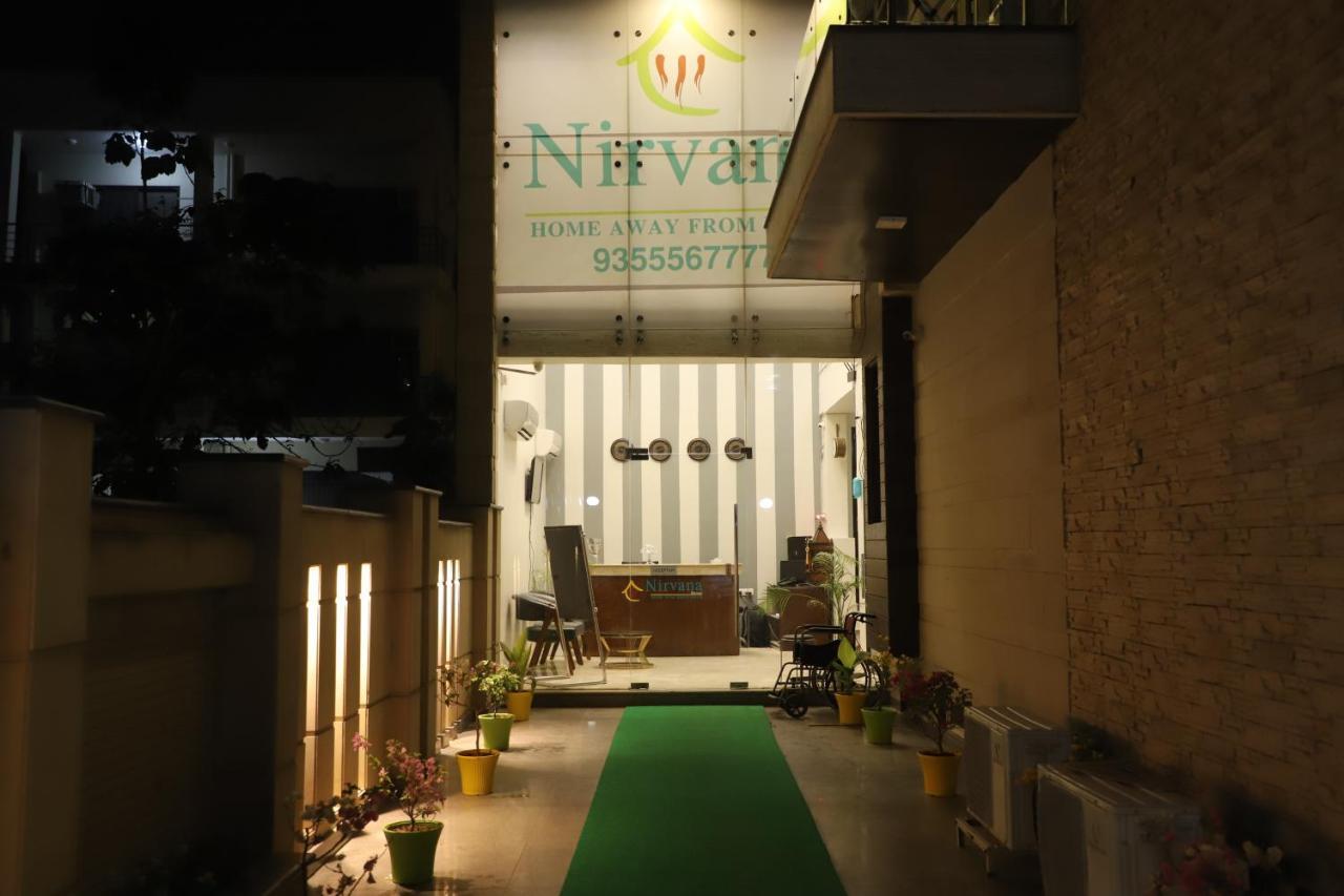 Nirvana Rooms Gurgaon Ngoại thất bức ảnh